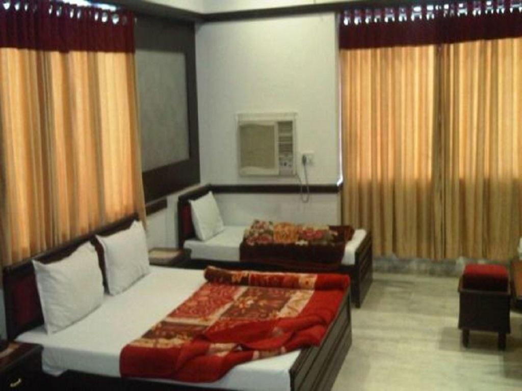 Hotel Ambaji International Ranpur Eksteriør bilde